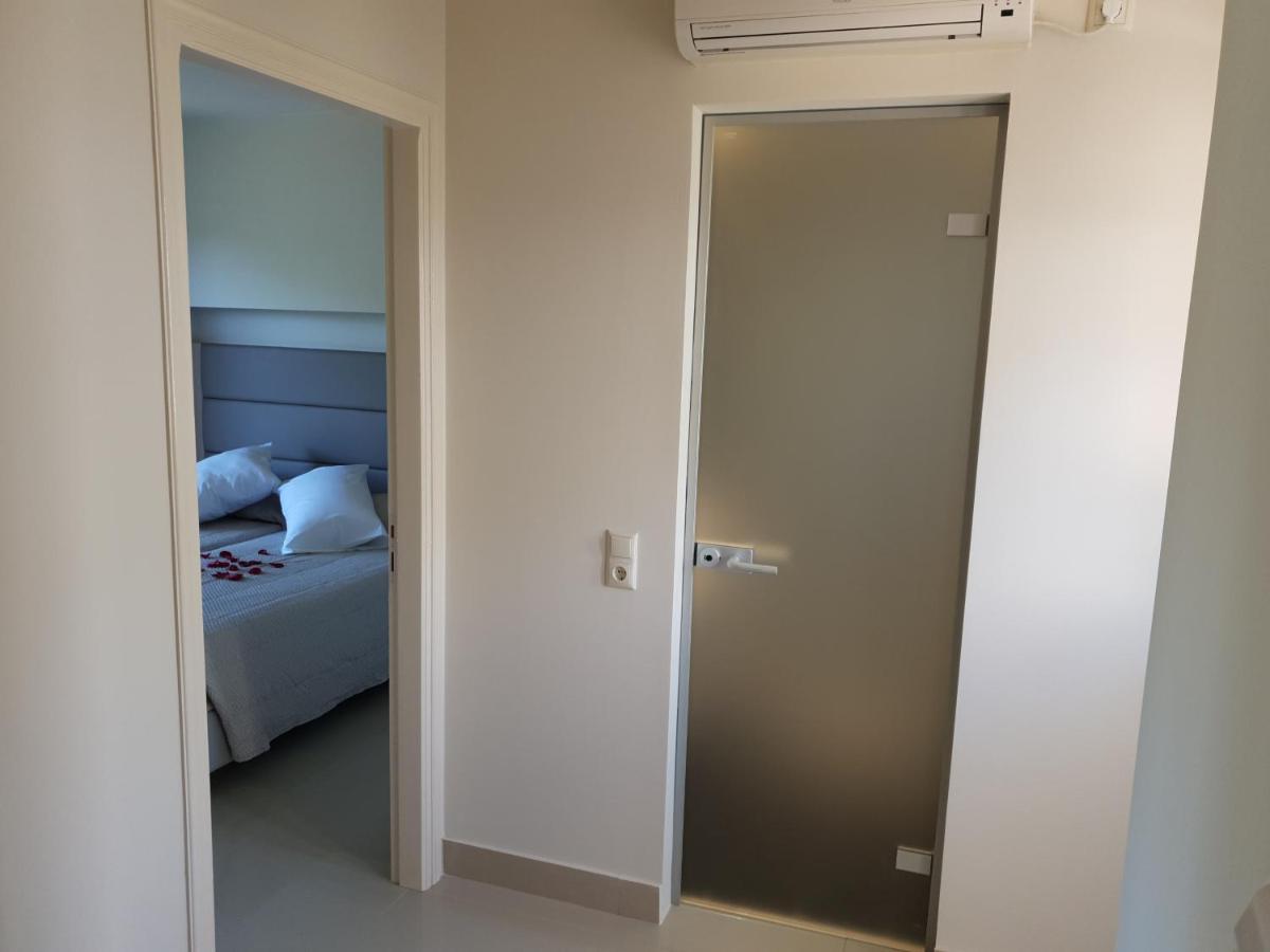 Angelika House 1 Apartment มาราไธอาส ภายนอก รูปภาพ