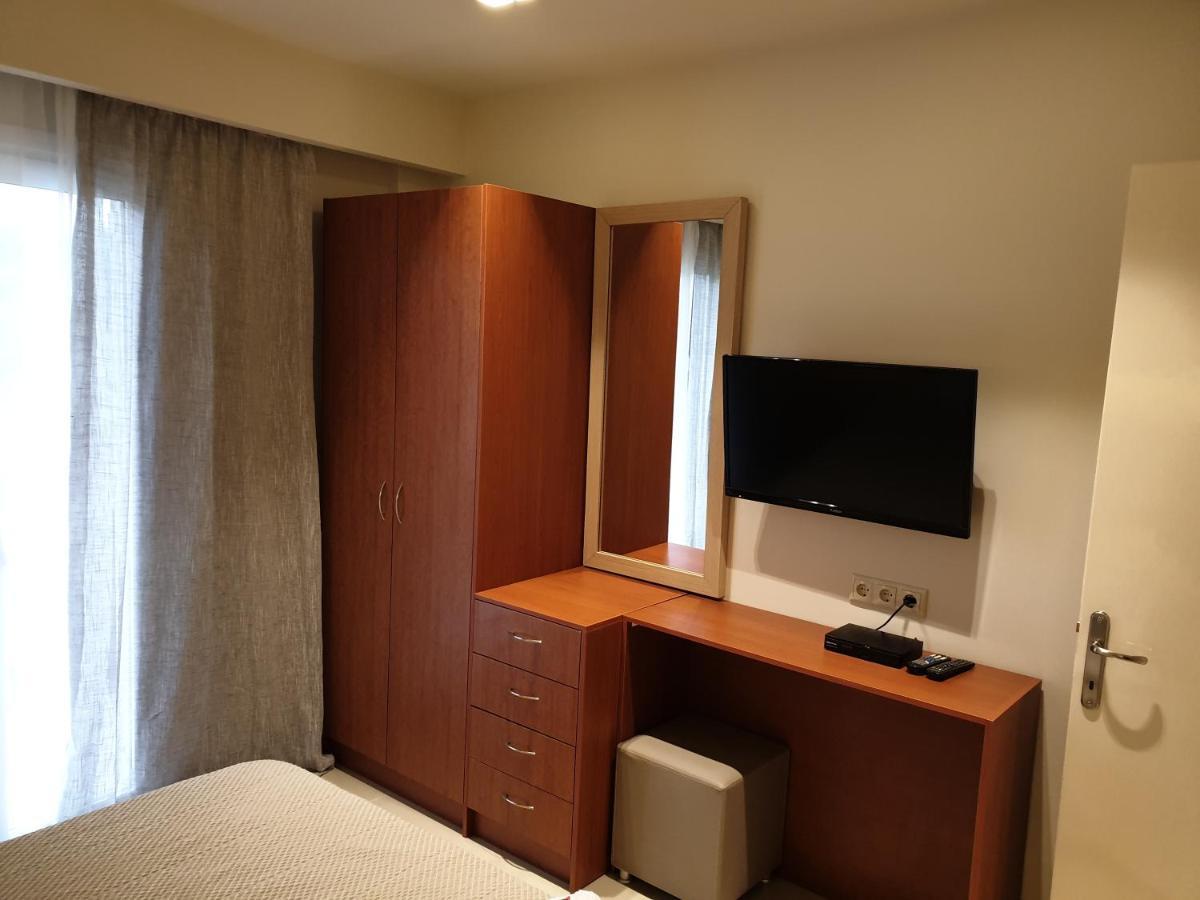 Angelika House 1 Apartment มาราไธอาส ภายนอก รูปภาพ
