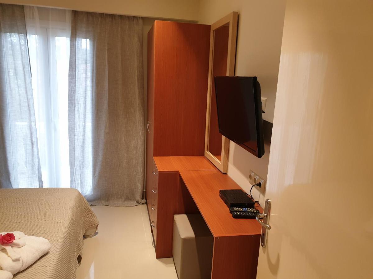 Angelika House 1 Apartment มาราไธอาส ภายนอก รูปภาพ